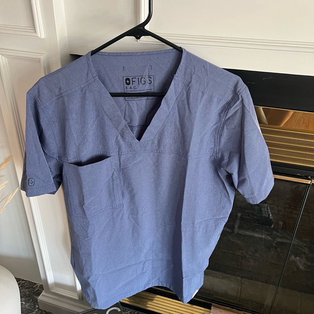 Figs Limited Edition Big Sky Environmentally Awesome Collection Scrub Shirt